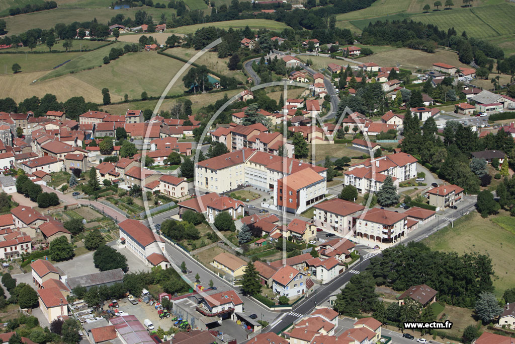 Photo arienne de Saint-Martin-en-Haut