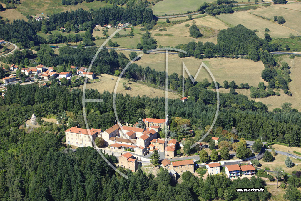 Photo arienne de Les Sauvages (Notre Dame de la Roche)