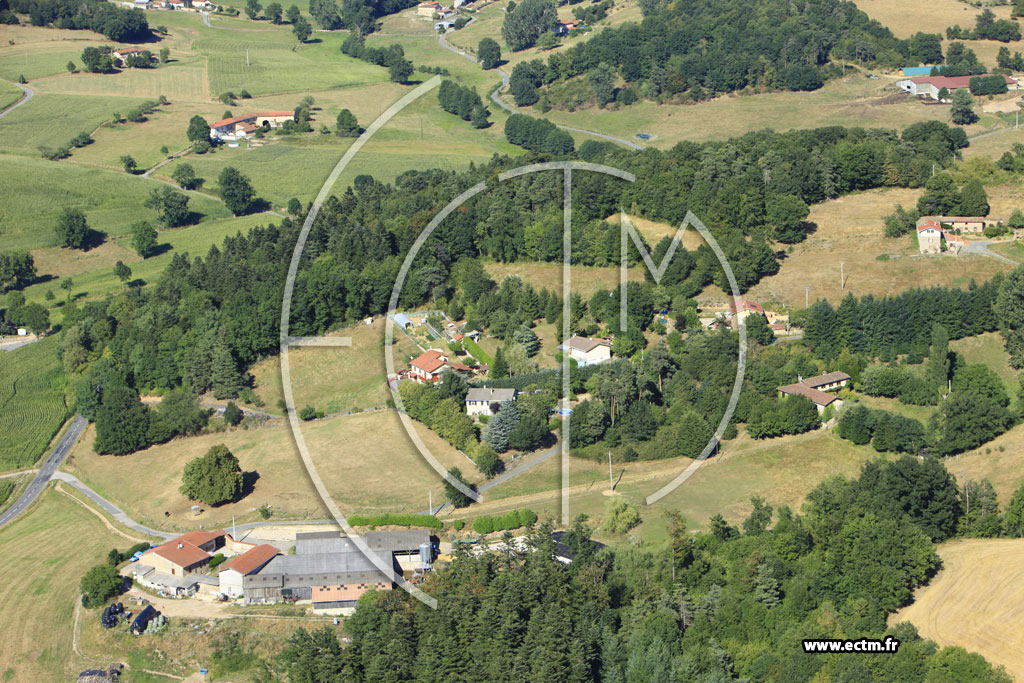 Photo arienne de Saint-Clment-les-Places
