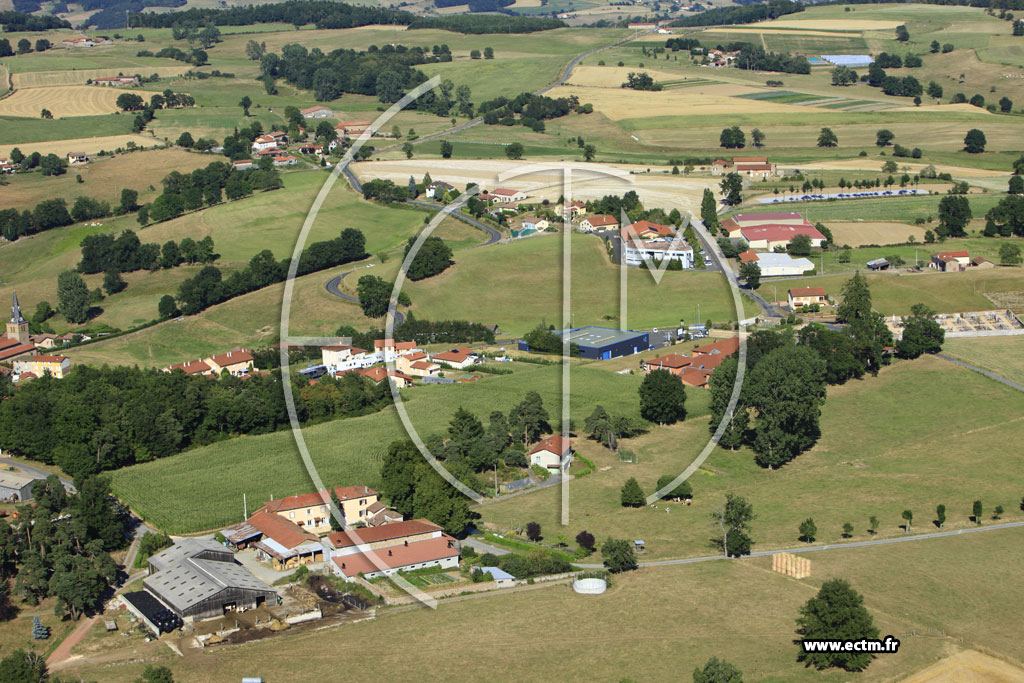 Photo arienne de Saint-Clment-les-Places