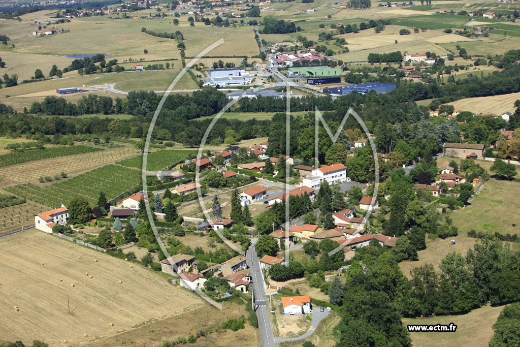 Photo arienne de Saint-Romain-de-Popey (Les Arnas)