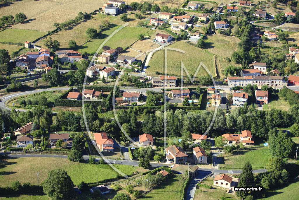 Photo arienne de Sourcieux-les-Mines