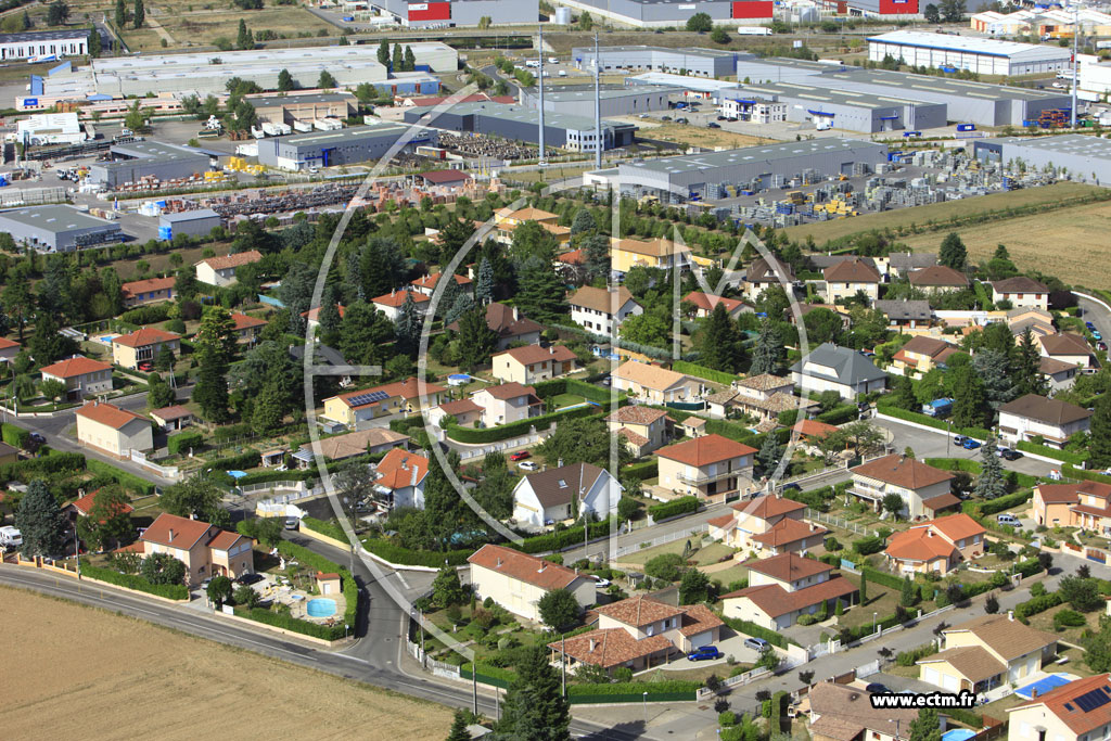 Photo arienne de Mions (Route de Saint Priest)