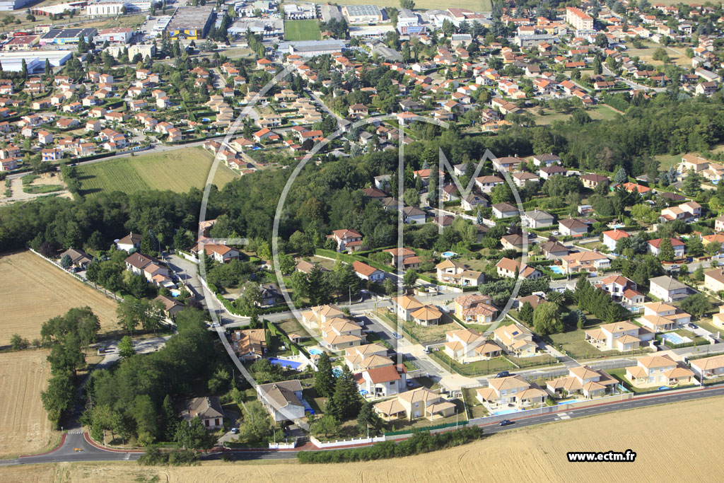 Photo arienne de Saint-Bonnet-de-Mure (Chemin de la Fouillouse)