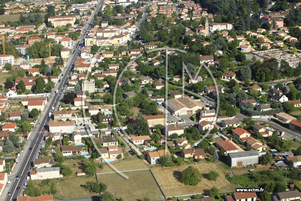 Photo arienne de Saint-Bonnet-de-Mure (Chemin de la Planta)