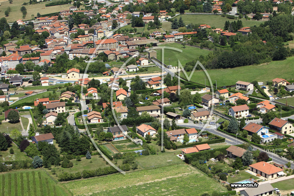 Photo arienne de Saint-Laurent-d'Agny