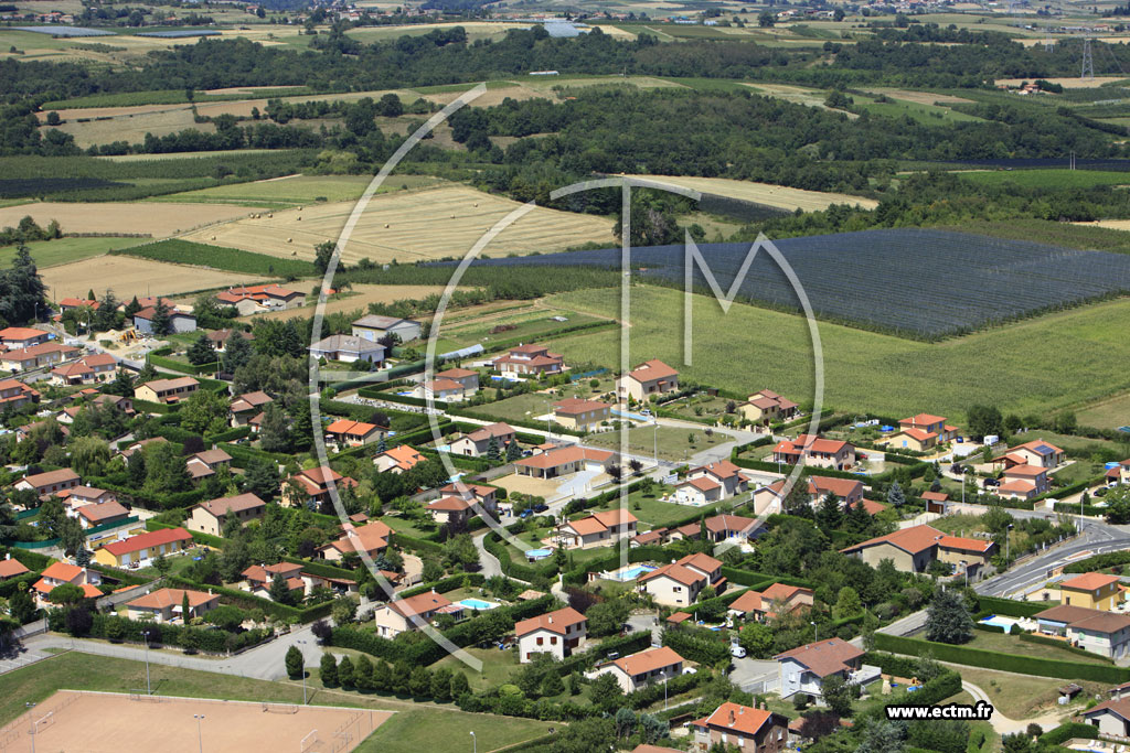 Photo arienne de Saint-Laurent-d'Agny