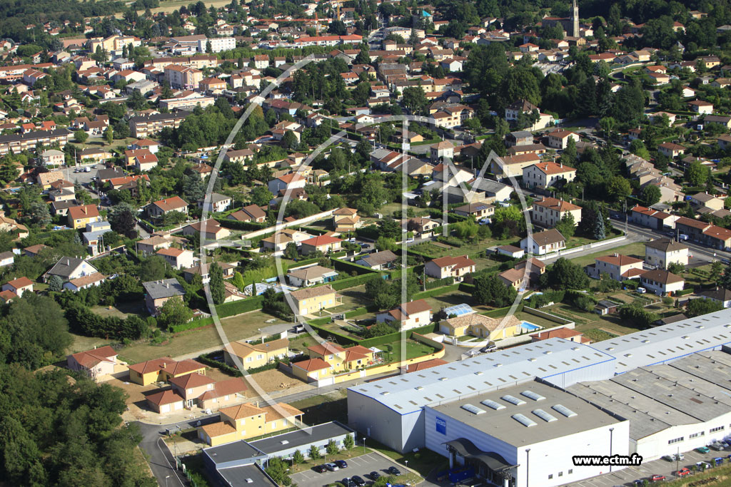 Photo arienne de Saint-Laurent-de-Mure (Avenue Jean Moulin)