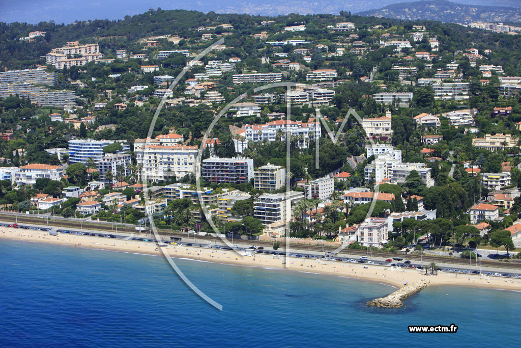 Photo arienne de Cannes (boulevard du Midi)