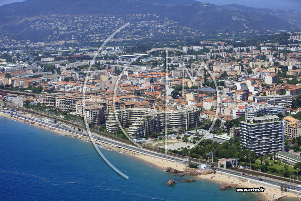 Photo arienne de Cannes (boulevard du Midi)