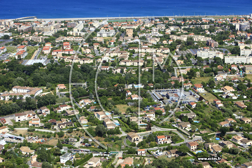 Photo arienne de Antibes (avenue Jean Michard Pellissier)