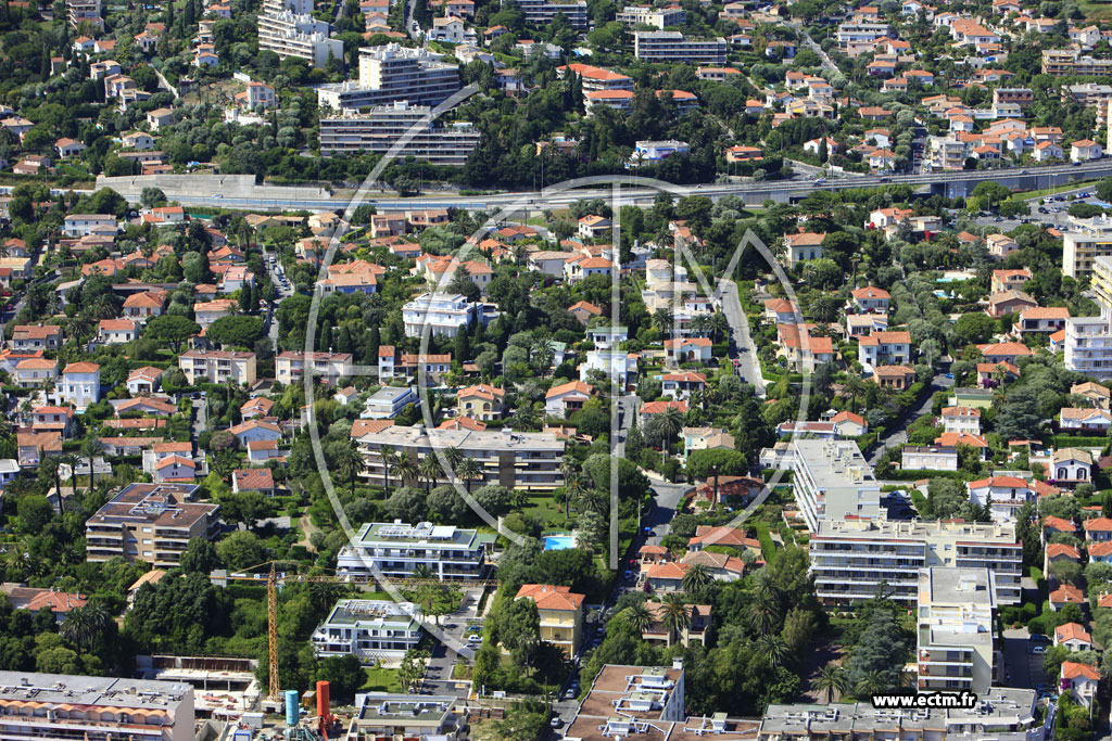 Photo arienne de Antibes (chemin de la Colle)