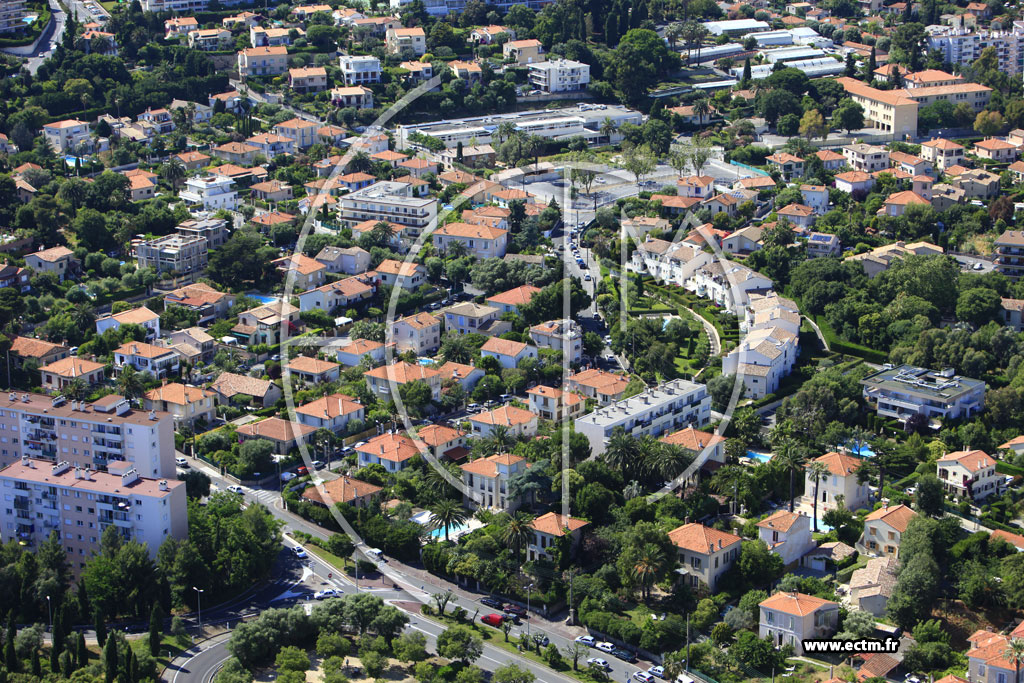 Photo arienne de Antibes (vieux chemin de Saint Jean)