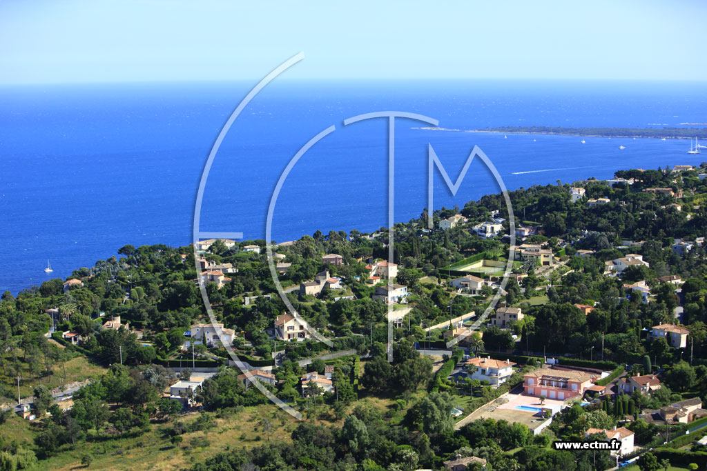 Photo arienne de Vallauris (le plateau de Bernis)