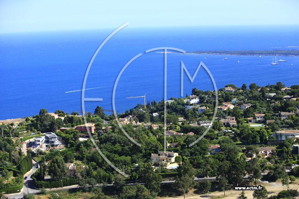 Photo arienne de Vallauris (le plateau de Bernis)