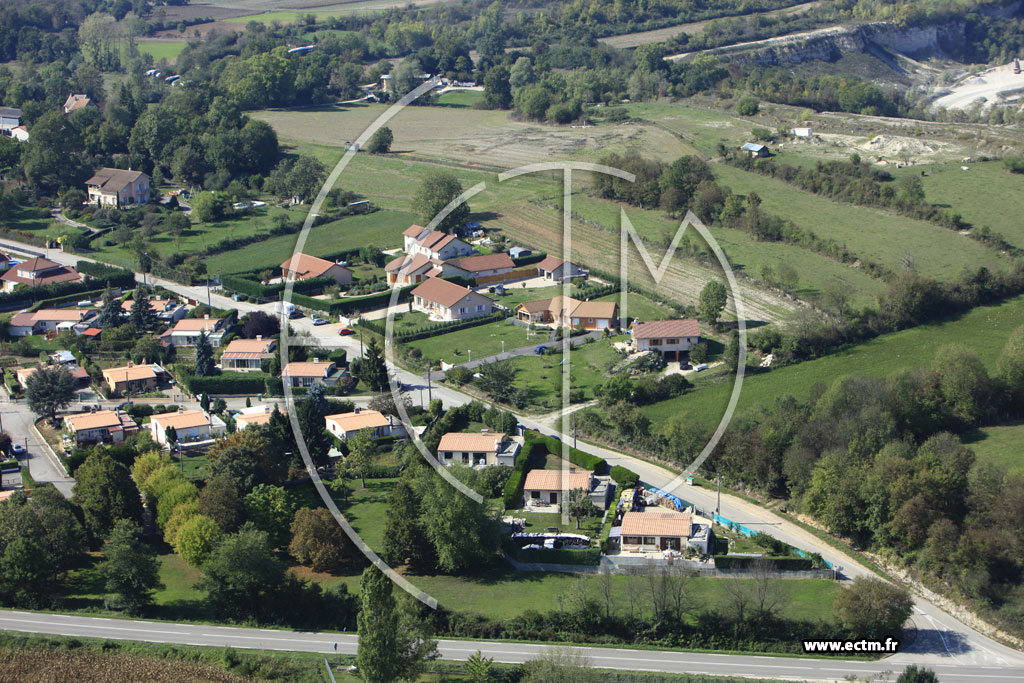 Photo arienne de Bouvesse-Quirieu (Egnieu)