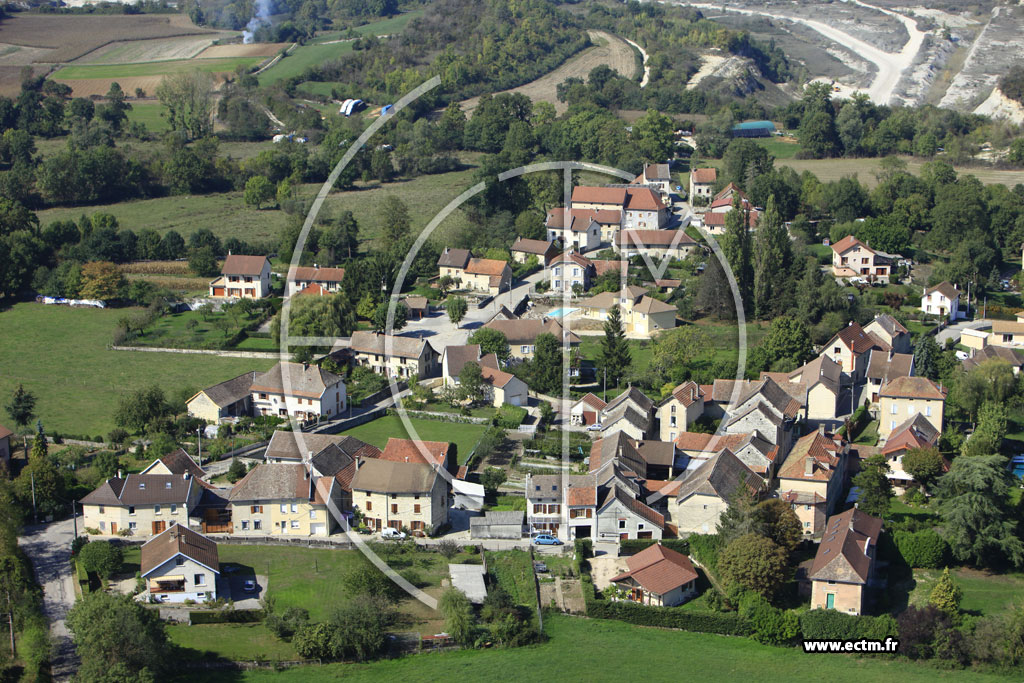 Photo arienne de Bouvesse-Quirieu (Egnieu)