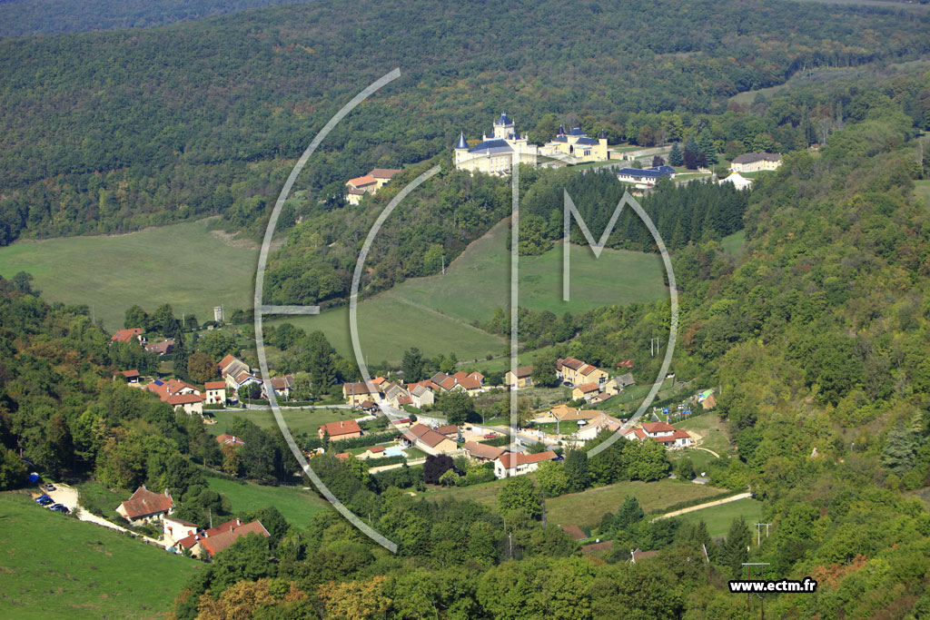 Photo arienne de Siccieu-Saint-Julien-et-Carisieu (Saint-Julien)