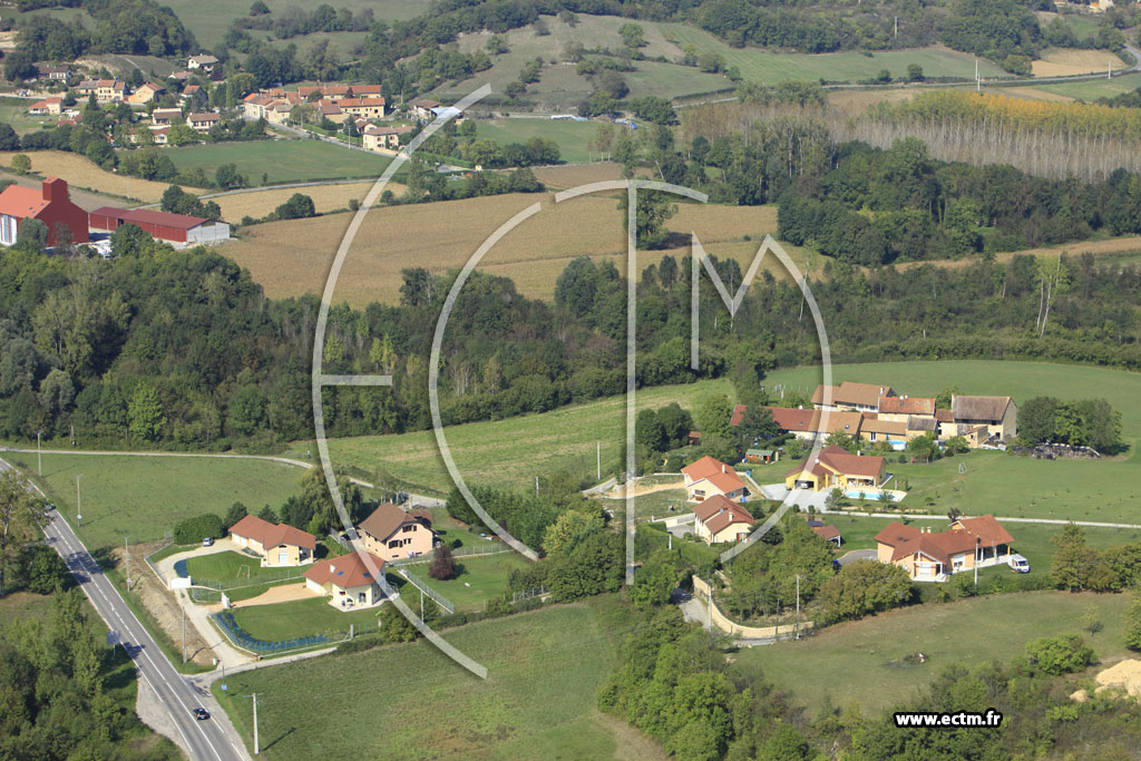 Photo arienne de Saint-Marcel-Bel-Accueil (Le Lichoud)