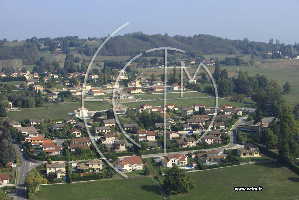 Photo arienne de Ruy (Chemin de Bize)