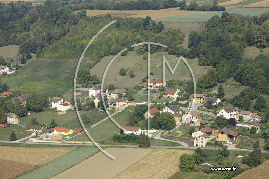 Photo arienne de Saint-Chef (Trieux)