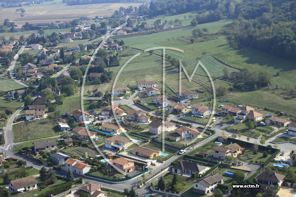 Photo arienne de Saint-Savin (Flosaille)