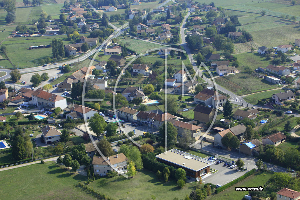 Photo arienne de Saint-Savin (Flosaille)