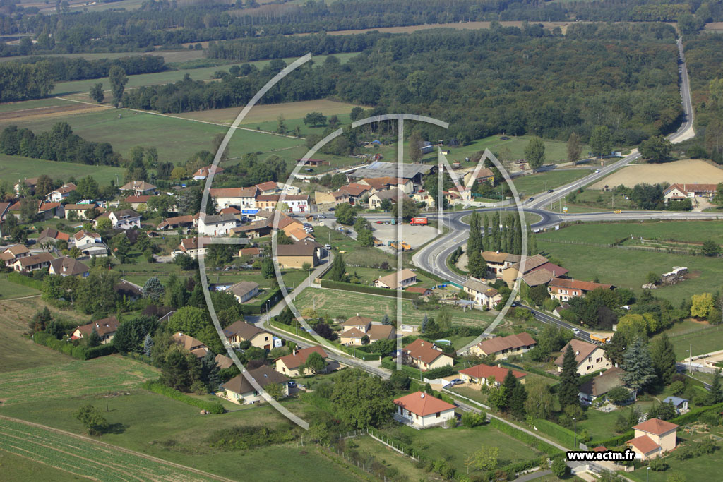 Photo arienne de Saint-Savin (Flosaille)