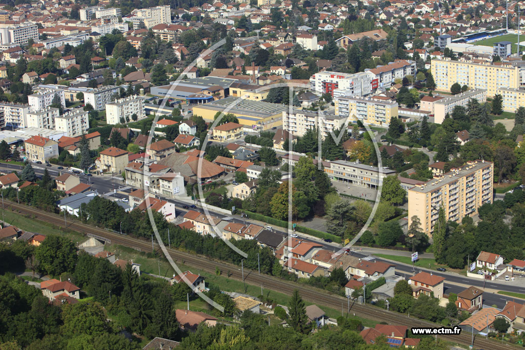 Photo arienne de Bourgoin-Jallieu (Avenue d'Italie)