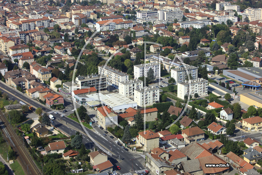 Photo arienne de Bourgoin-Jallieu (Avenue d'Italie)