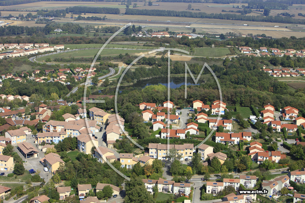 Photo arienne de Villefontaine (Les Fougres)