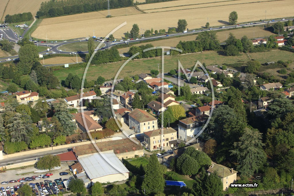 Photo arienne de Saint-Alban-de-Roche