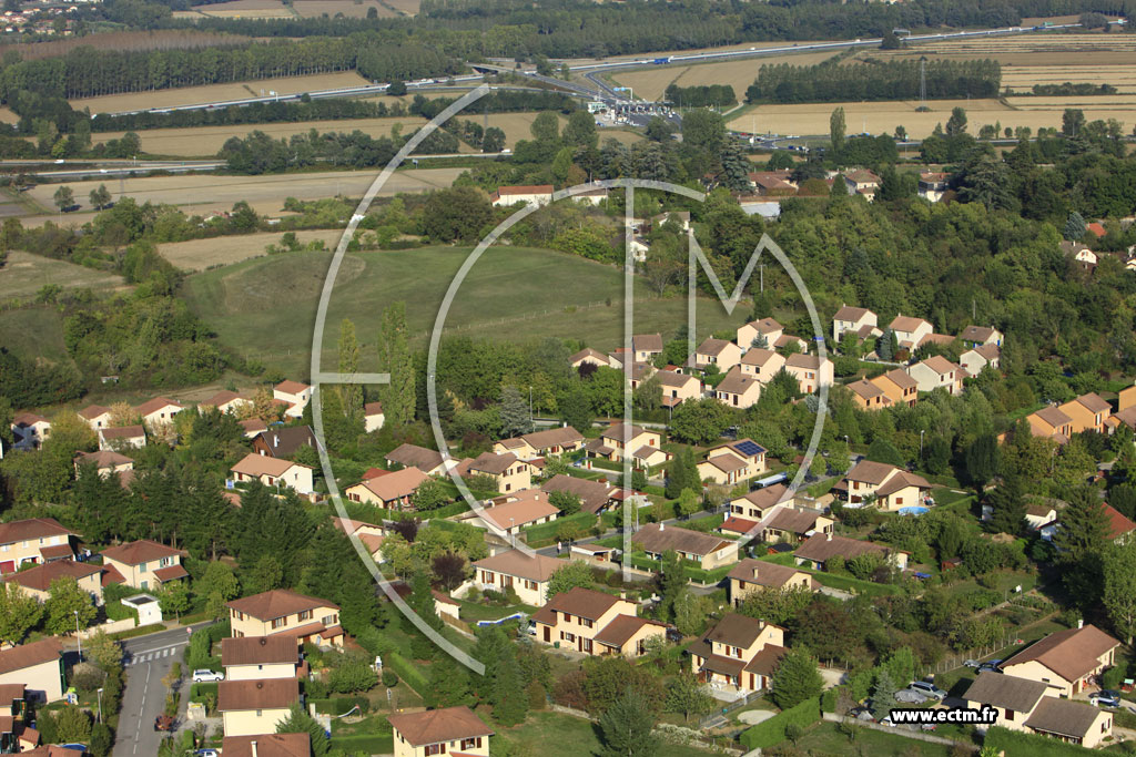 Photo arienne de Saint-Alban-de-Roche