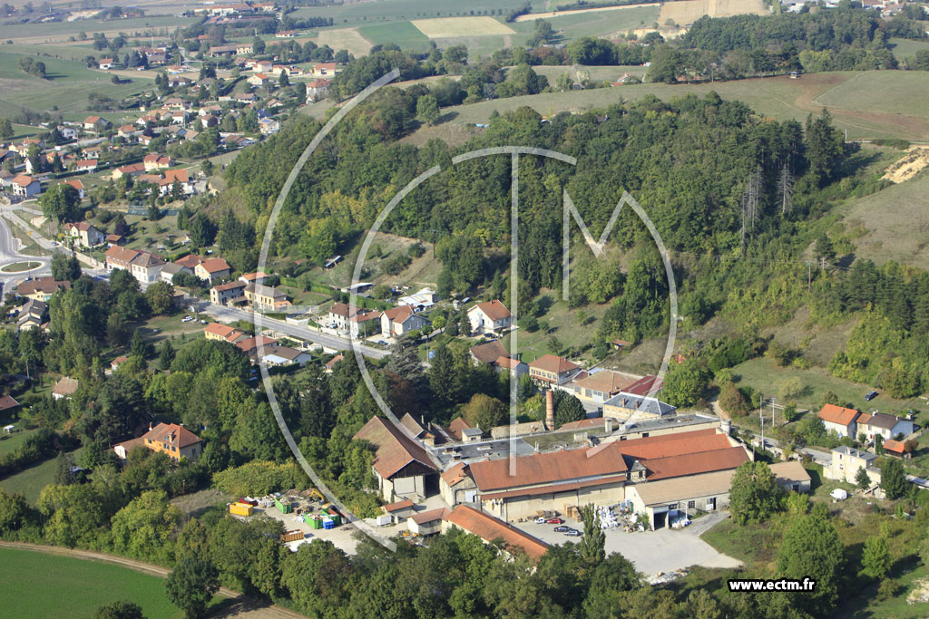 Photo arienne de Saint-Victor-de-Cessieu (Vaux)