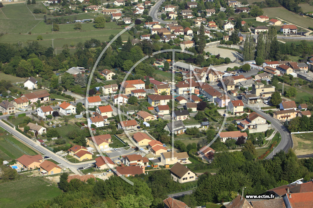 Photo arienne de Saint-Victor-de-Cessieu (Vaux)