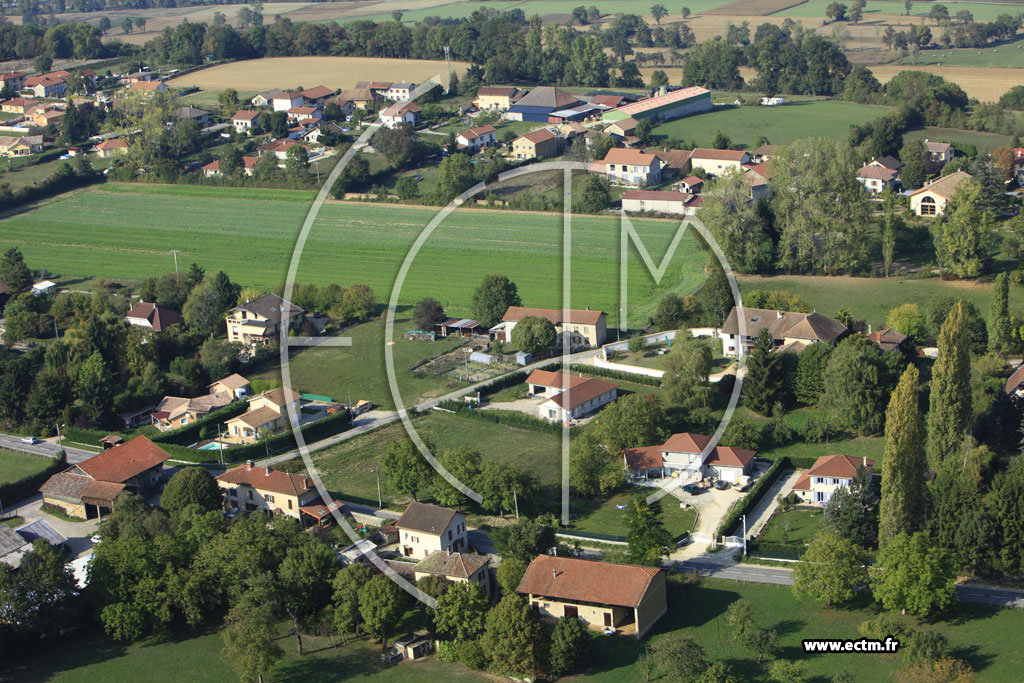 Photo arienne de Srzin-de-la-Tour (Les Moirouds)