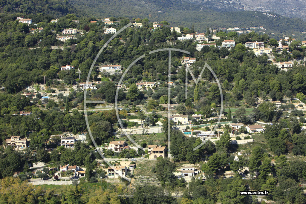 Photo arienne de Gattires (Les Serres)