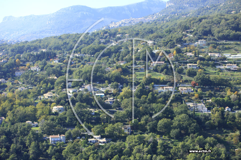 Photo arienne de Saint-Jeannet (Chemin de Provence)