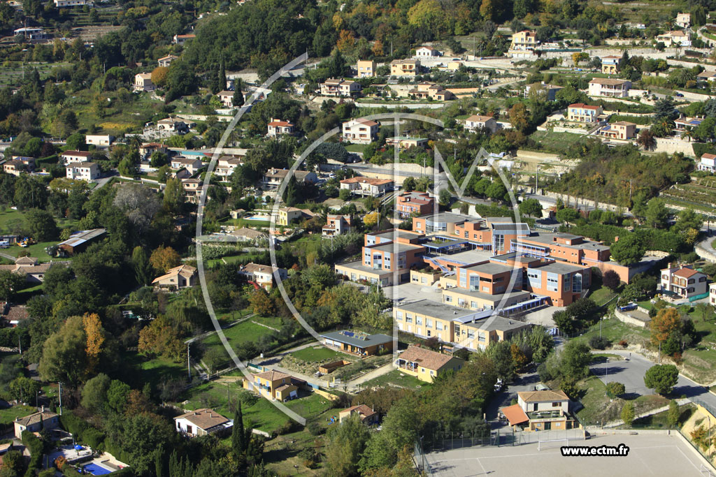 Photo arienne de Saint-Jeannet (Route de Gattires)