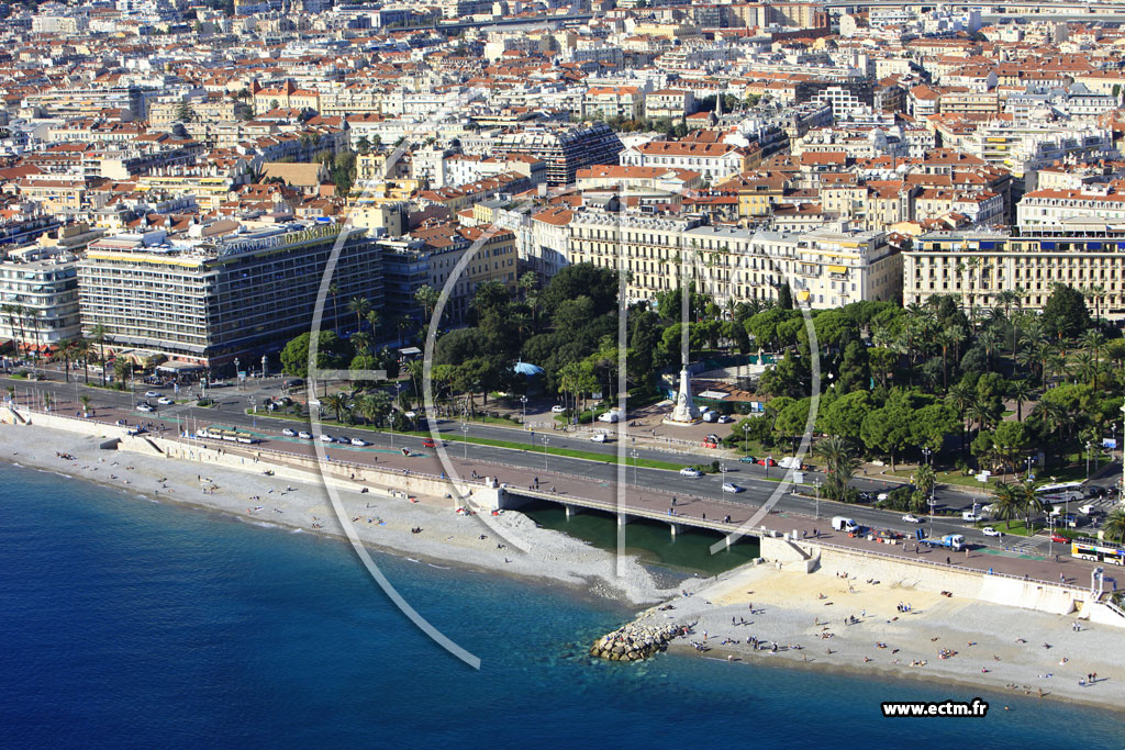 Photo arienne de Nice (Promenade des Anglais)