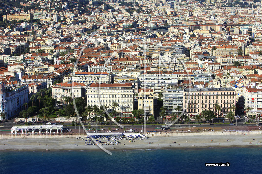 Photo arienne de Nice (Promenade des Anglais)