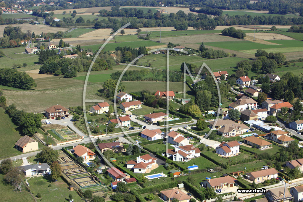 Photo arienne de La Tour-du-Pin (Chatanay)