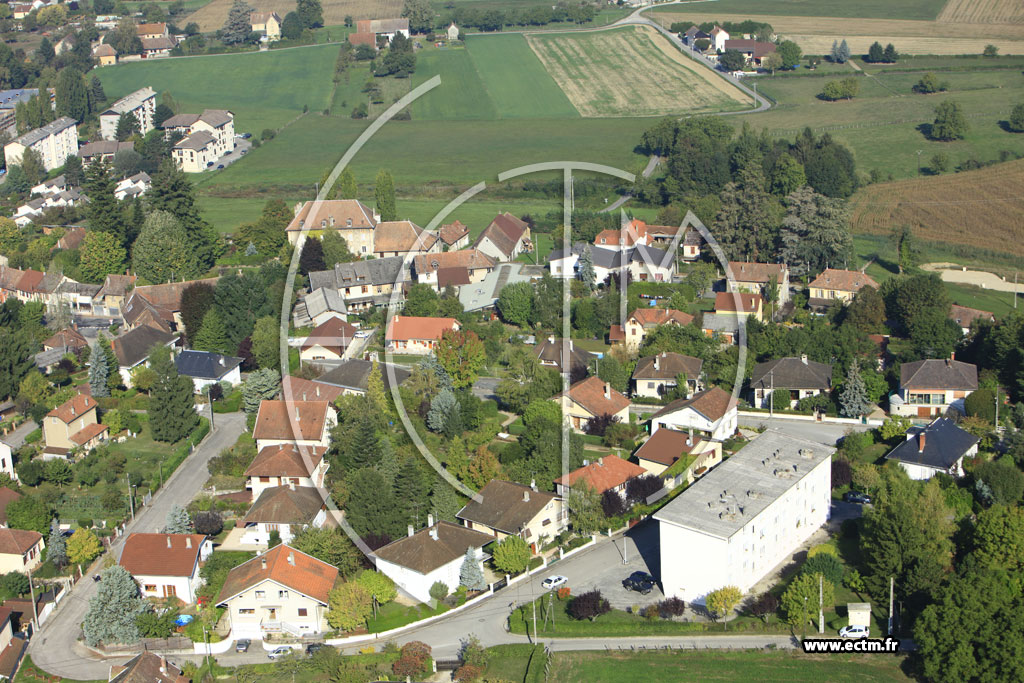 Photo arienne de Saint-Genix-sur-Guiers