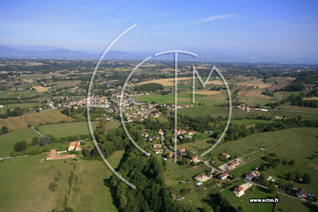 Photo arienne de Saint-Didier-de-La-Tour