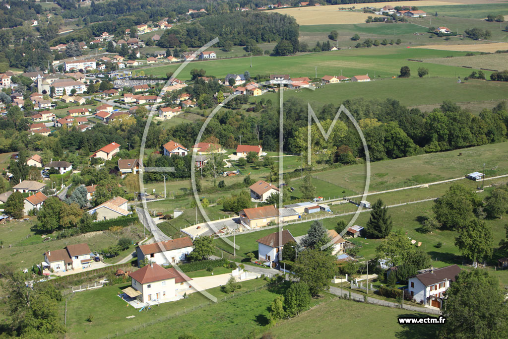 Photo arienne de Saint-Didier-de-La-Tour