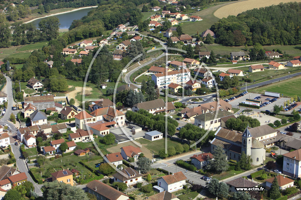 Photo arienne de Saint-Didier-de-La-Tour