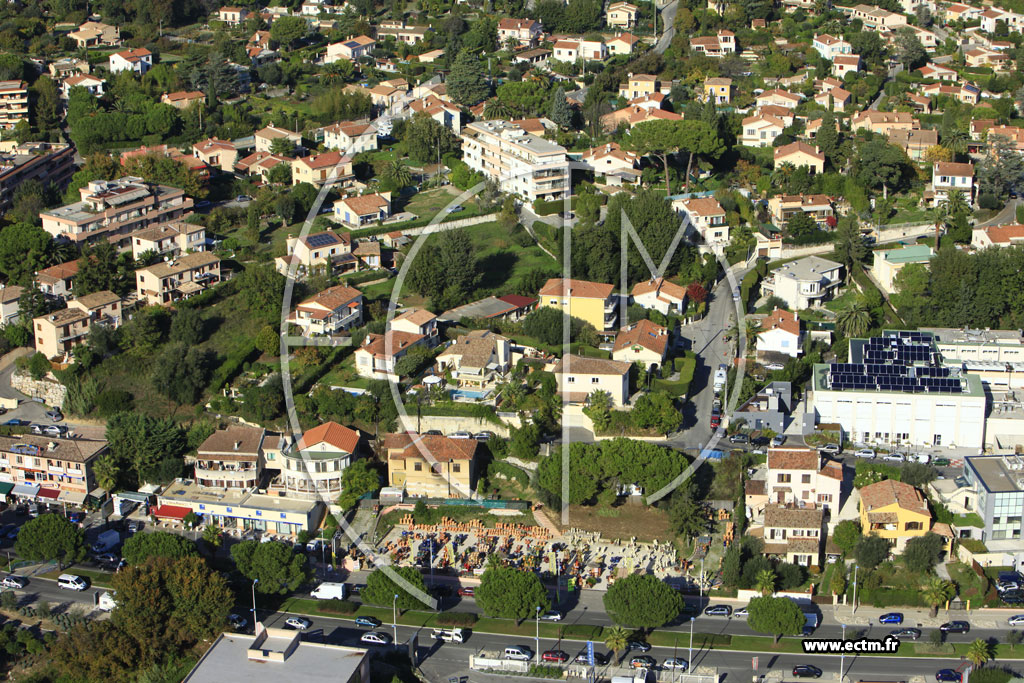 Photo arienne de Cagnes-sur-Mer (Avenue des Alpes)