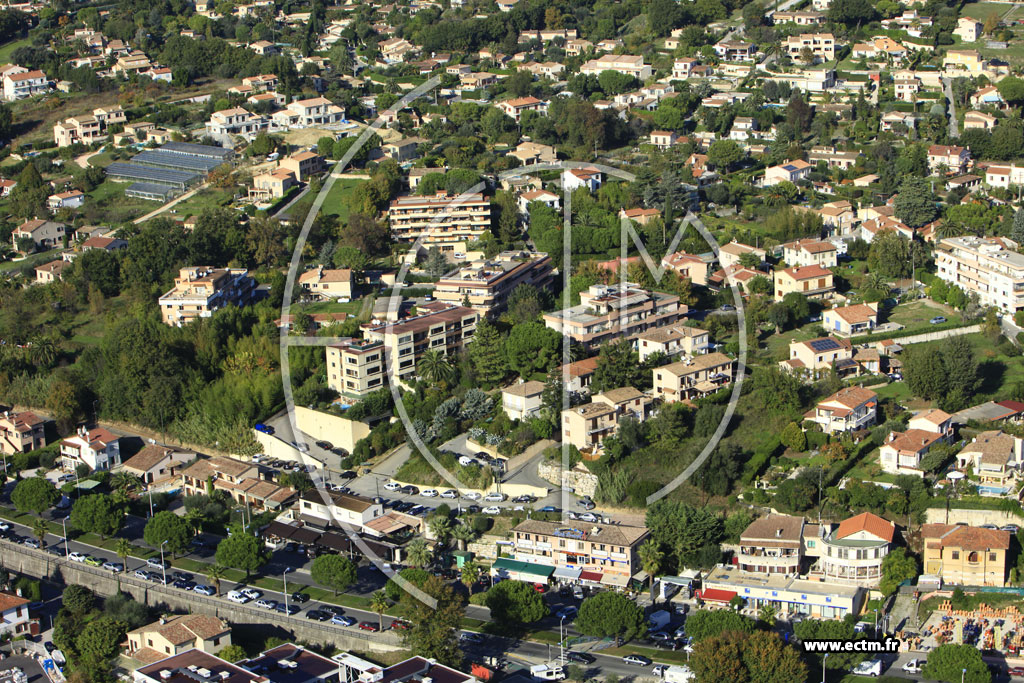 Photo arienne de Cagnes-sur-Mer (Avenue des Alpes)
