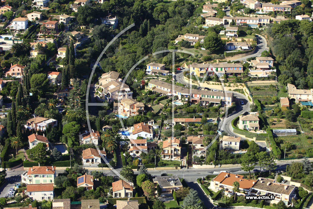 Photo arienne de Cagnes-sur-Mer (Avenue des Tuilires)