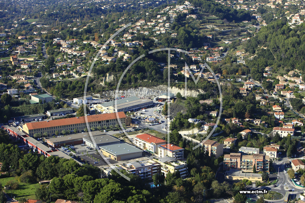 Photo arienne de Cagnes-sur-Mer (Chemin des Travails)